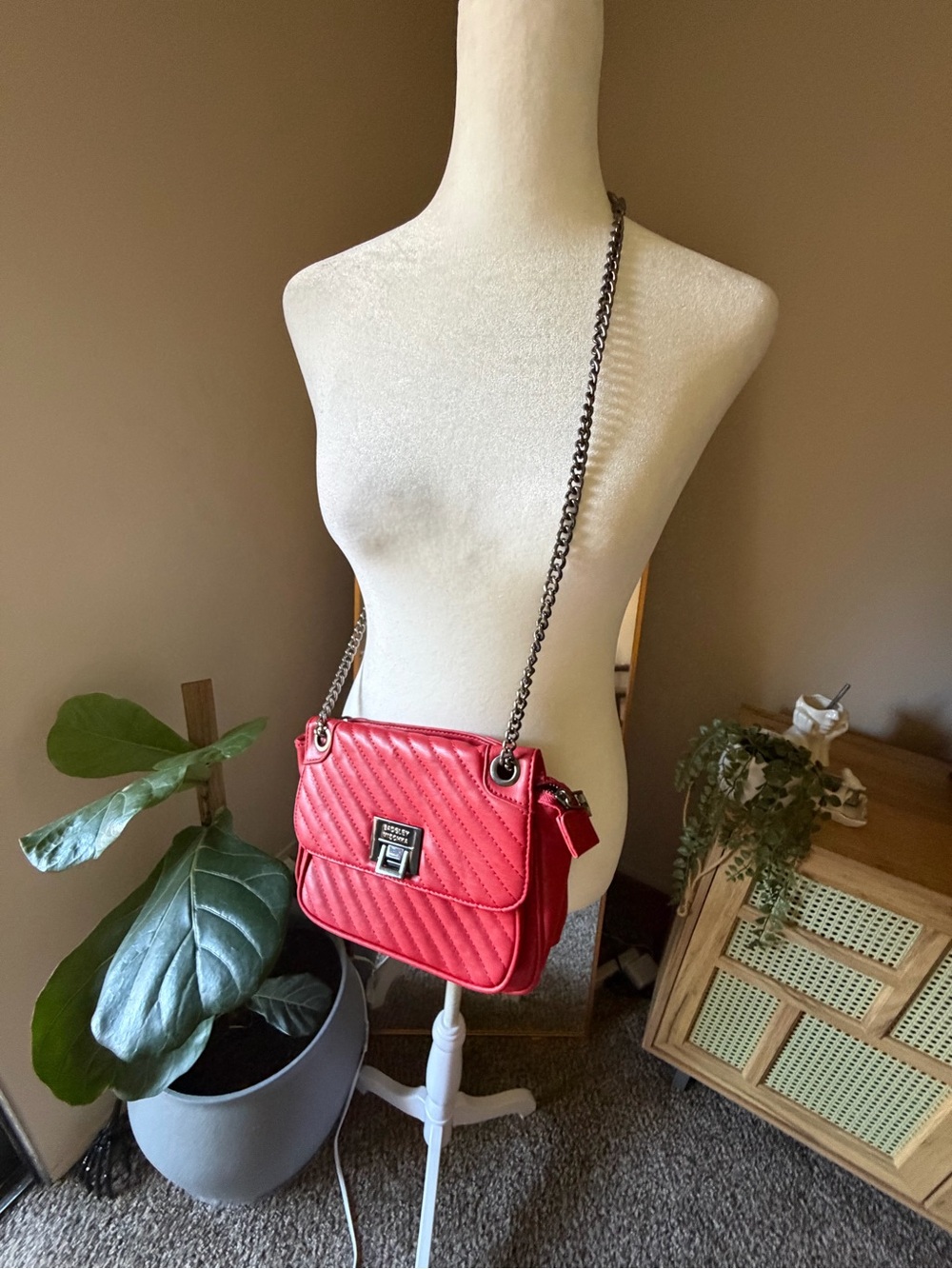Badgley Mischka Red Quilted Crossbody Shoulder Bag